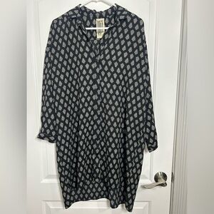 Free People Black and White Patterned Tunic Blouse Dres size XS boho laggenlook